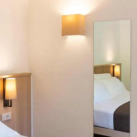 Le Stanze Del Seta كومو