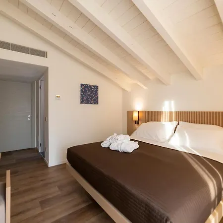 Le Stanze Del Seta 4*